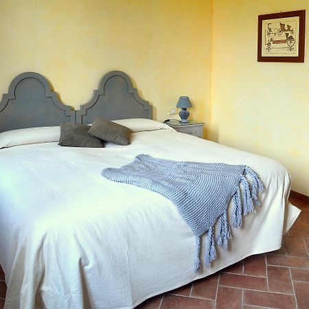 Agriturismo Borgo San Francesco Basiglio Exteriör bild