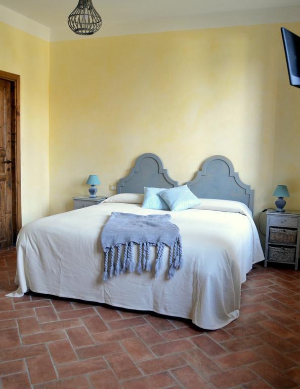 Agriturismo Borgo San Francesco Basiglio Exteriör bild
